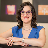 Portrait photo of Diane Pincus